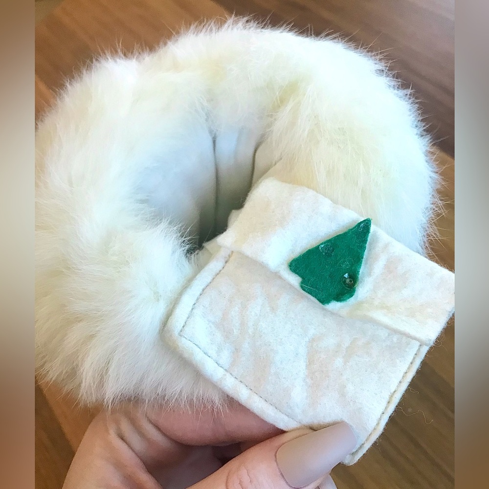 Vintage Rabbit Fur Hand-warmer 🤍 - Picture 3 of 7